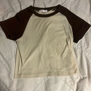 Tan with brown sleeves crop top size small brand: romwe